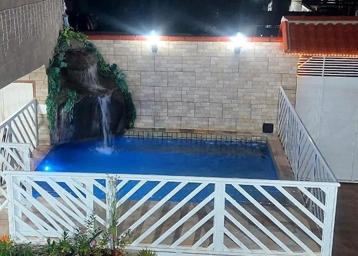Hostel Falcão-Suites Privativas com Ar Condicionado Rio das Ostras